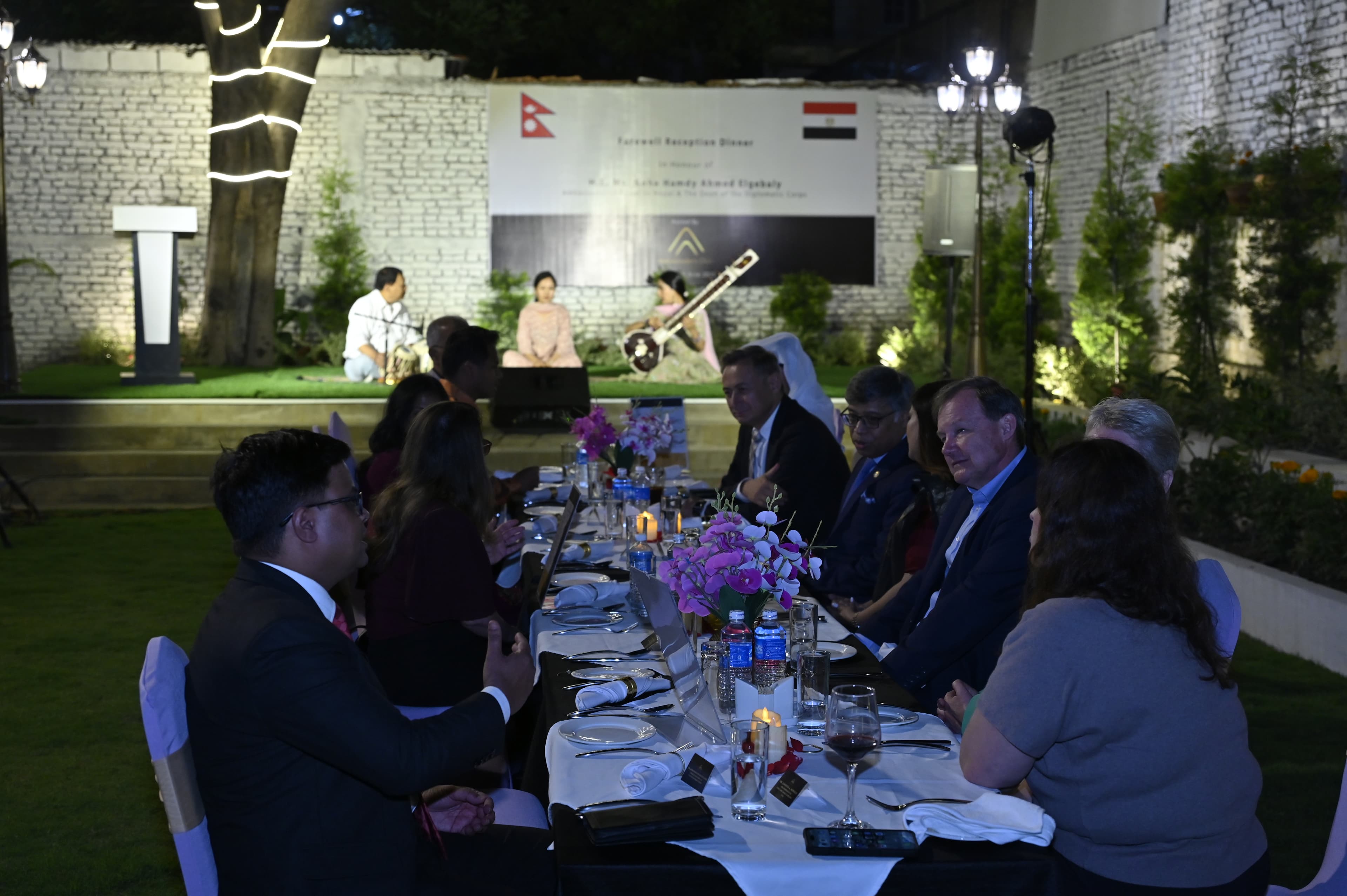 Media for Diplomacy