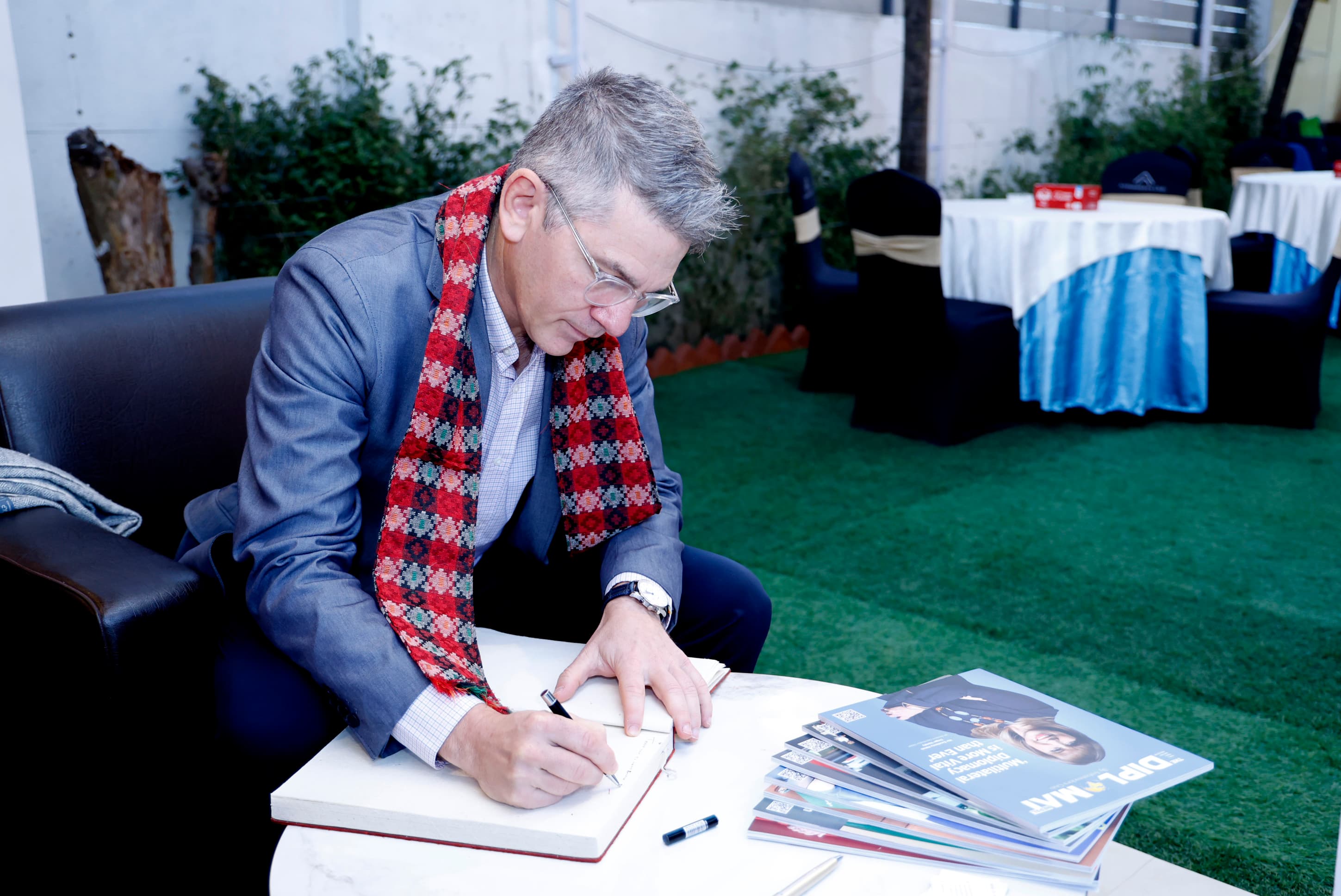 An Evening of Diplomacy and Friendship photo 11